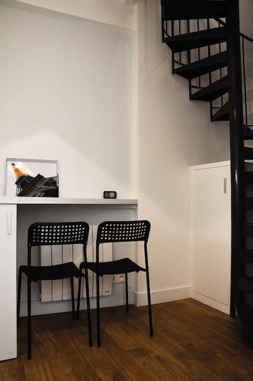 Duplex De Charme Au Coeur De Montmartre Apartment ปารีส ห้อง รูปภาพ
